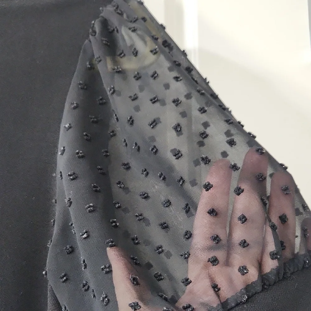🖤 CeCe Black Puff‑Sleeve Dot Mesh Top – Size M 🖤 - Picture 6 of 7